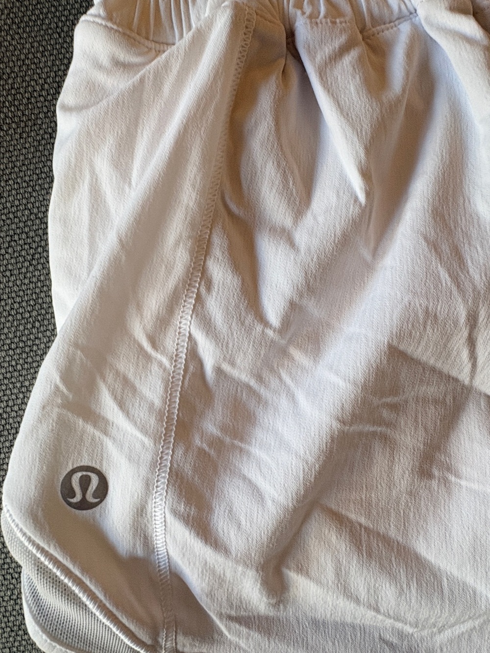 lululemon athletica women’s White Performance Shorts